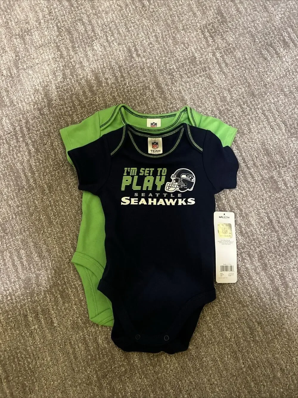 2-Infant NFL Licensed Seattle Seahawks Bodysuit Size 0-3mo Blue & Green NWT